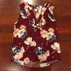 Old navy floral sleeveless top.